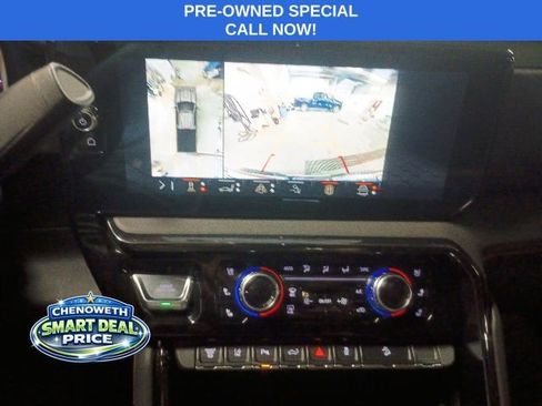 Used 2024 GMC Sierra 2500 AT4 w/ AT4 Premium Plus Package AWD/4WD image 12