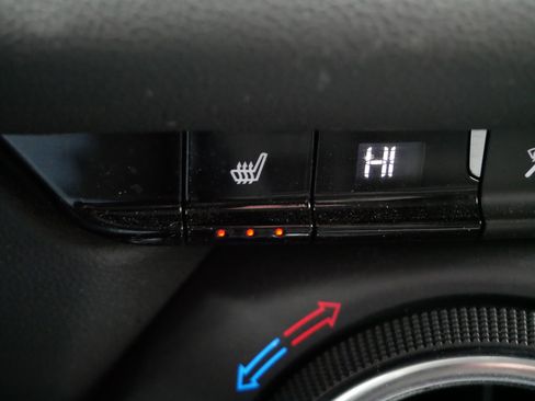 Used 2022 Chevrolet Blazer LT image 27