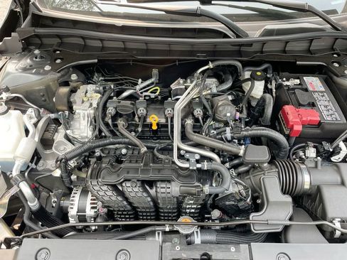 Used 2025 Nissan Altima 2.5 SV image 33