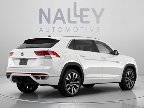 Used 2021 Volkswagen Atlas Cross Sport SEL R-Line FWD image 6
