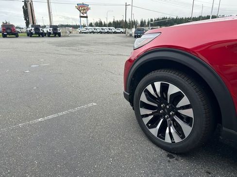 New 2026 Ford Explorer Platinum w/ LUX Leather Package image 25