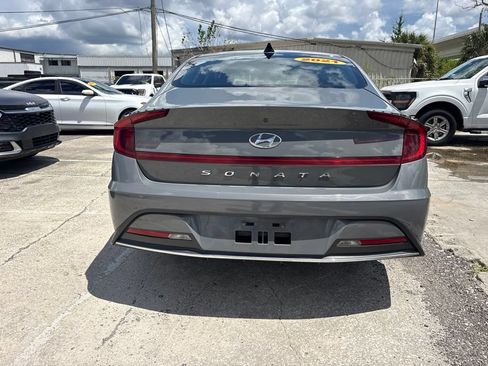 Used 2021 Hyundai Sonata SE FWD image 4