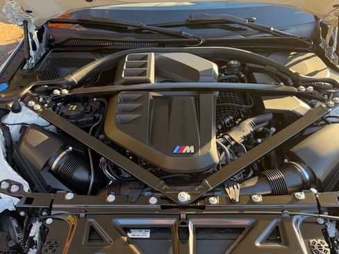 Used 2023 BMW M4 xDrive Competition image 25