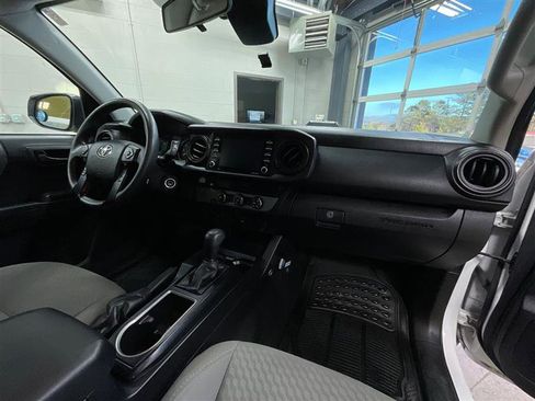 Used 2021 Toyota Tacoma SR image 21