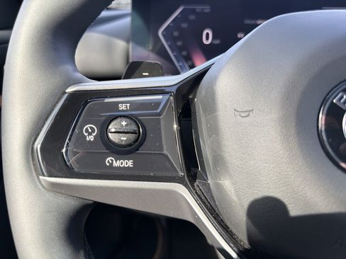 Certified 2025 BMW 540i xDrive image 19