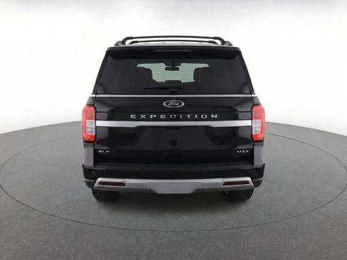 Used 2024 Ford Expedition Max XLT AWD/4WD image 7
