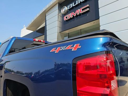 Used 2016 Chevrolet Silverado 2500 LT w/ LT Convenience Package AWD/4WD image 22