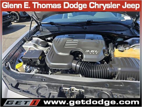 Certified 2018 Chrysler 300 S image 17