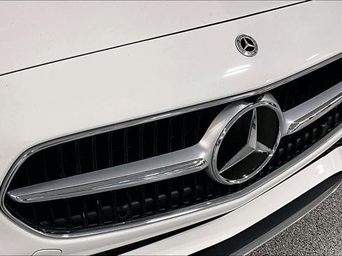 Used 2022 Mercedes-Benz C 300 Sedan image 33