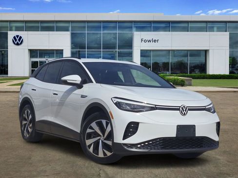 Used 2024 Volkswagen ID.4 Pro image 1