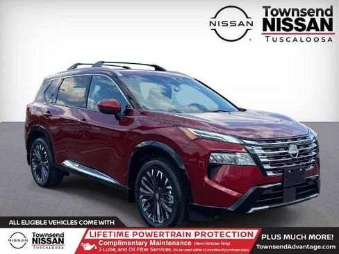 Certified 2025 Nissan Rogue Platinum w/ Platinum Premium Package image 1