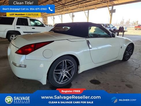 Used 2005 Nissan 350Z Touring RWD image 4