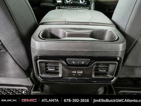 Used 2025 GMC Sierra 2500 AT4 w/ AT4 Premium Plus Package AWD/4WD image 19