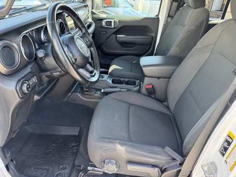 Used 2022 Jeep Gladiator Sport AWD/4WD image 29