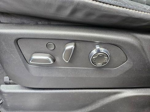 Certified 2023 Cadillac Escalade ESV Sport Platinum w/ LPO, ONYX Package image 10