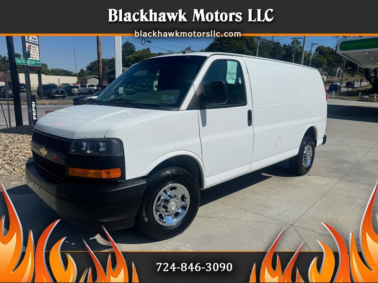 Used 2018 Chevrolet Express 2500 RWD image 1