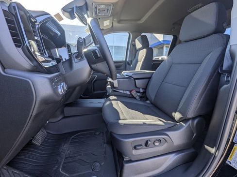 New 2026 GMC Sierra 2500 SLE w/ SLE Value Package; image 15