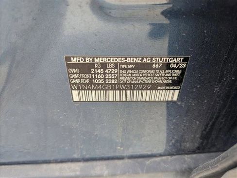 Used 2023 Mercedes-Benz GLB 250 image 18