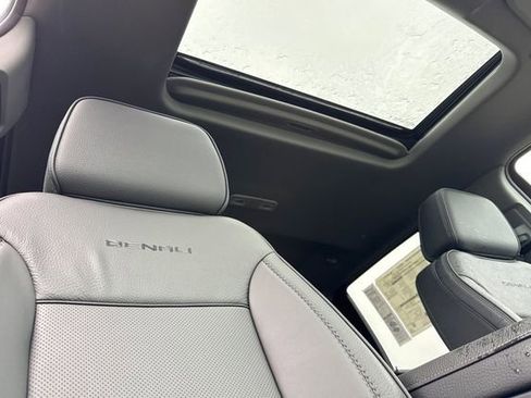 New 2026 GMC Sierra 1500 Denali w/ Denali Reserve Package image 17