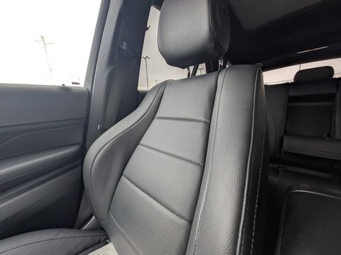 Used 2025 Mercedes-Benz GLE 350 4MATIC image 16