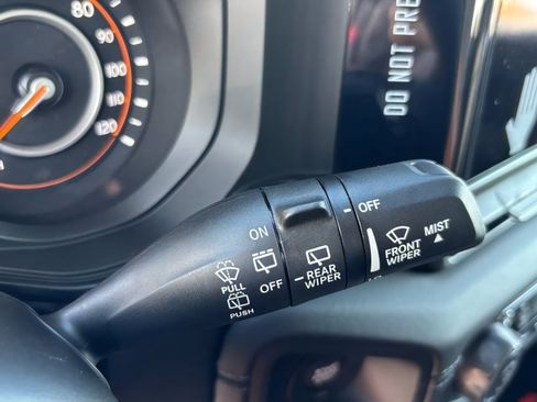 New 2026 Jeep Wrangler Unlimited Sahara AWD/4WD image 25