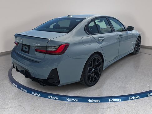 New 2026 BMW 330i Sedan w/ M Sport Package RWD image 4