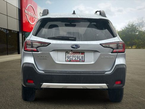 Used 2023 Subaru Outback Limited image 8