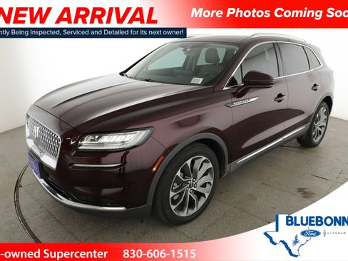Used 2023 Lincoln Nautilus Reserve AWD/4WD image 1