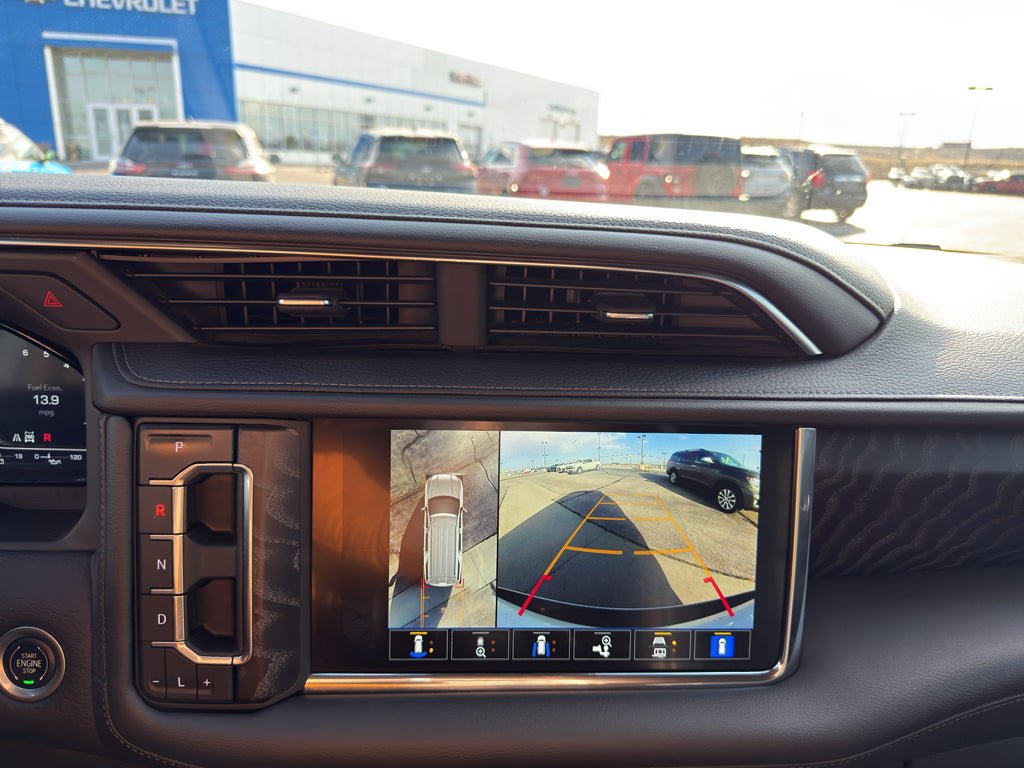 Used 2023 GMC Yukon Denali AWD/4WD image 22