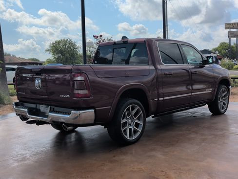 Used 2023 RAM 1500 Limited AWD/4WD image 2