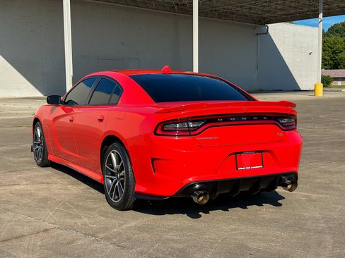 Used 2022 Dodge Charger R/T w/ Plus Group RWD image 8