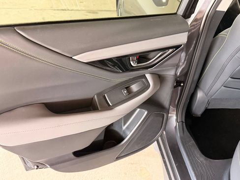 Used 2023 Subaru Outback Onyx Edition XT AWD/4WD image 33