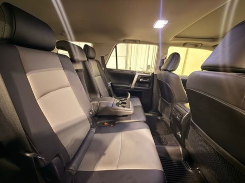 Used 2023 Toyota 4Runner SR5 Premium w/ Moonroof Package image 32