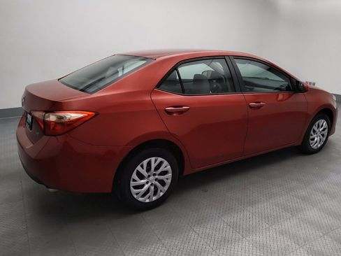 Used 2017 Toyota Corolla LE FWD image 10