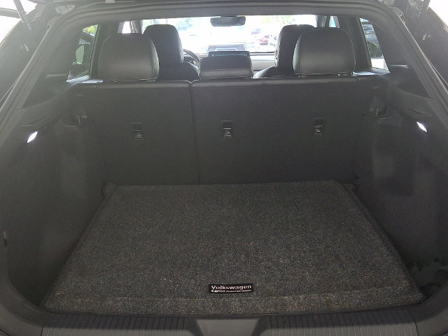 Used 2023 Volkswagen ID.4 Pro RWD image 33