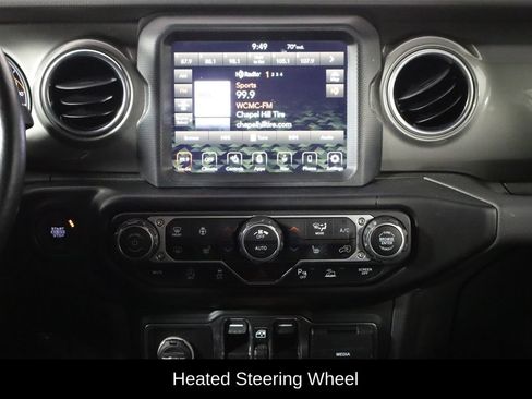 Used 2021 Jeep Wrangler Unlimited Sahara AWD/4WD image 25