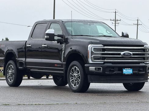 Certified 2025 Ford F350 Platinum w/ Platinum Plus Package AWD/4WD image 9