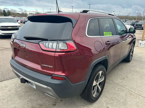 Used 2019 Jeep Cherokee Limited w/ Trailer Tow Group image 5