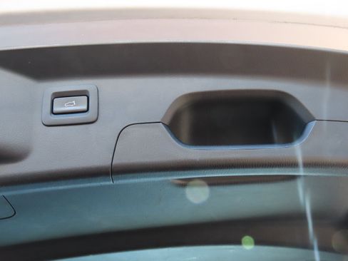 Used 2018 MAZDA CX-9 Signature image 20