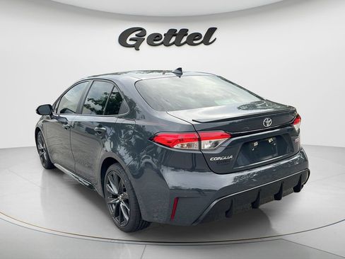 Certified 2024 Toyota Corolla SE w/ SE Premium Package FWD image 7