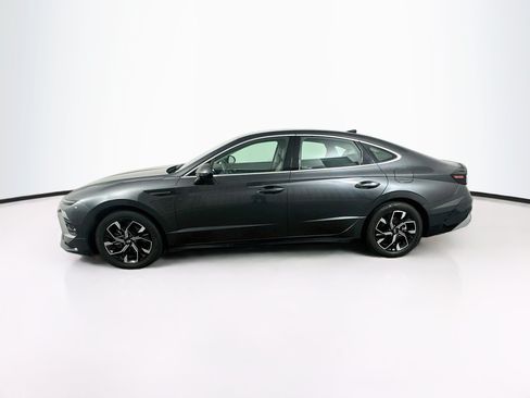 Used 2025 Hyundai Sonata SEL FWD image 4