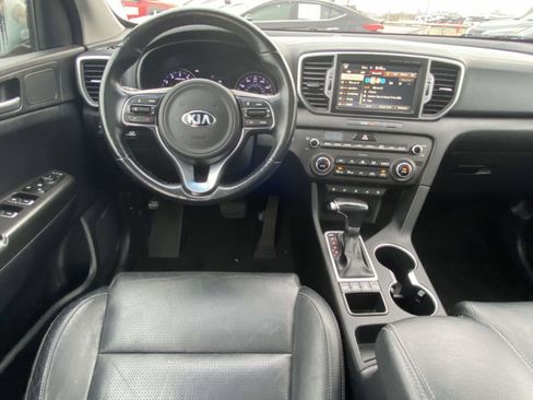 Used 2017 Kia Sportage EX w/ EX Technology Package image 9