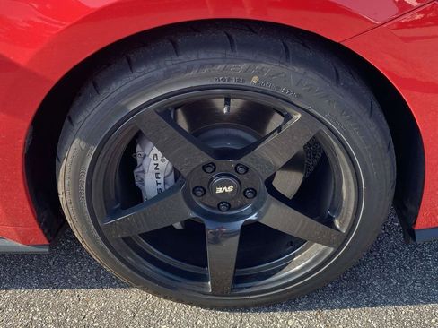 Used 2025 Ford Mustang GT RWD image 4