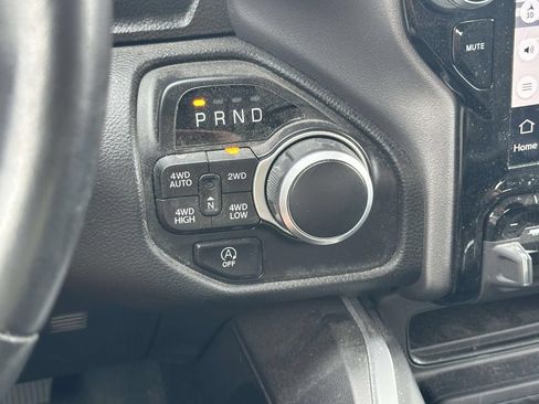 Used 2023 RAM 1500 Big Horn AWD/4WD image 25