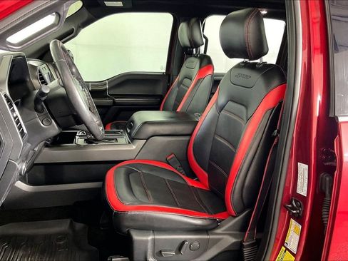 Used 2019 Ford F150 Lariat w/ Equipment Group 502A Luxury AWD/4WD image 34