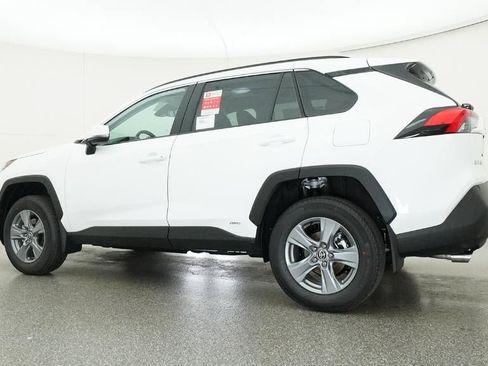 New 2025 Toyota RAV4 XLE image 20