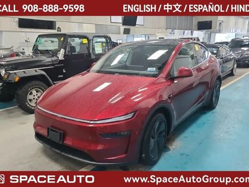 Used 2026 Tesla Model Y Long Range AWD/4WD image 1