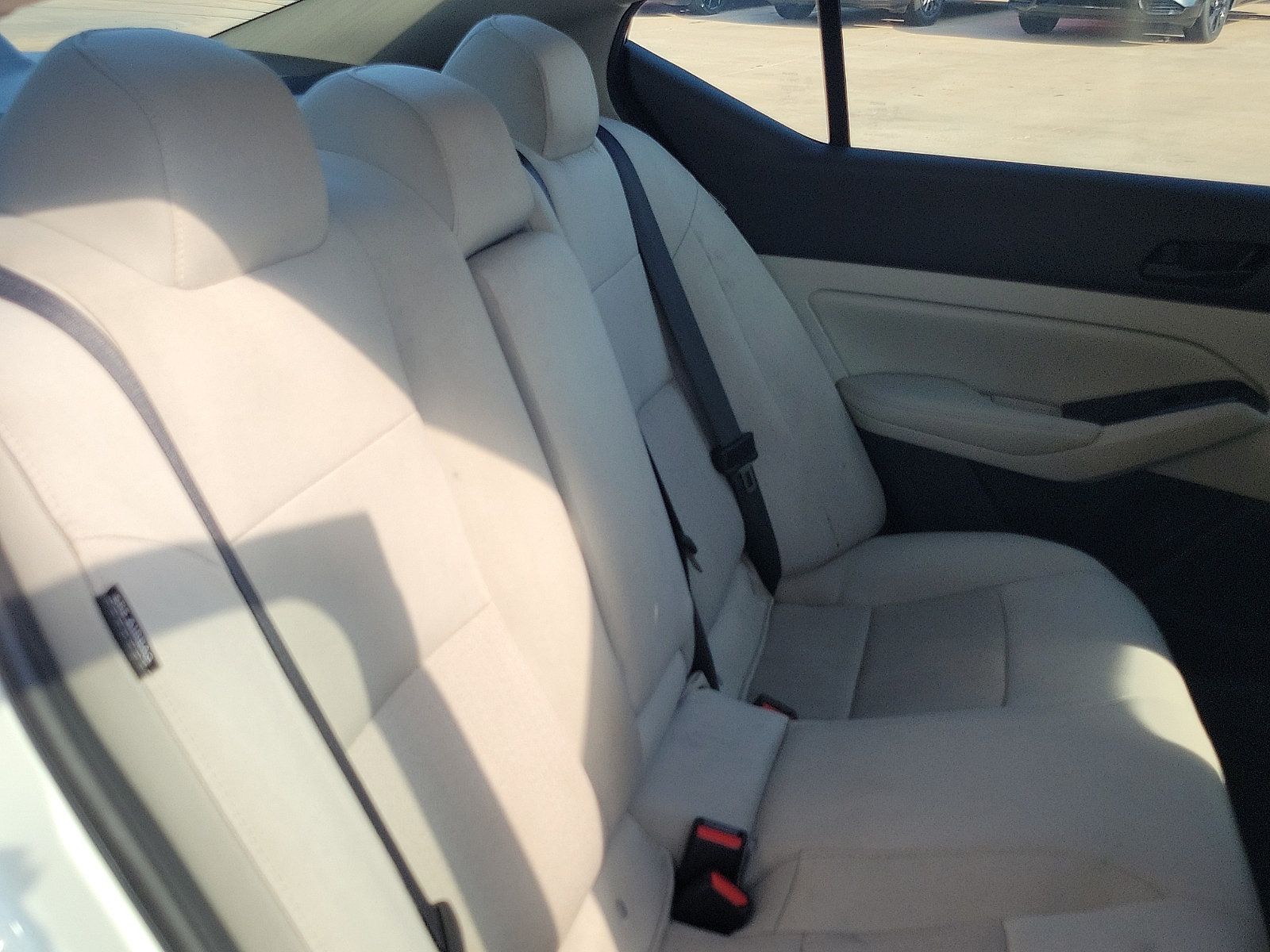 Used 2023 Nissan Altima 2.5 SV AWD/4WD image 13