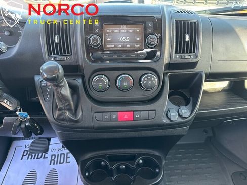 Used 2018 RAM ProMaster 3500 w/ Premium Appearance Group image 21