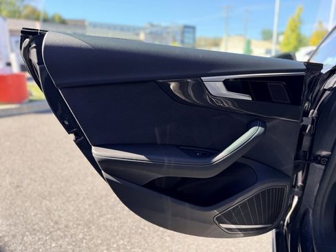 Used 2022 Audi S5 Premium Plus w/ Premium Plus Package image 16